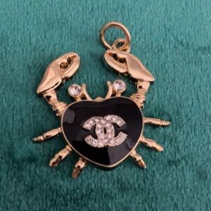 Luxury zipper pull or charm. Gold plated and Black Crab Pendant